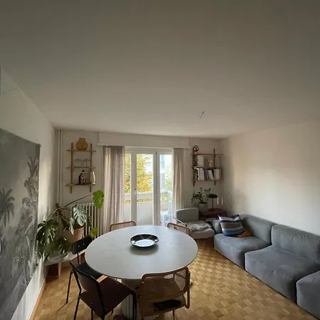 Apartmán Stylish 3-room Altbau Flat Balcony & Office *